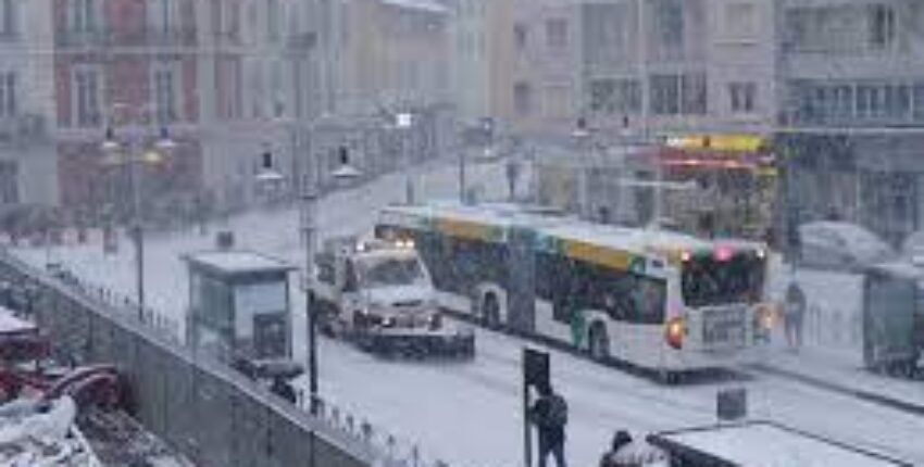 Chambery sous la neige