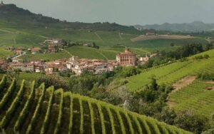 La Langa del Barolo elicottero La Langa del Barolo elicottero