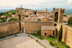 montalcino elicottero vini montalcino elicottero vini