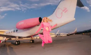 Sliv Air: Paris Hilton signe un Gulfstream à son image