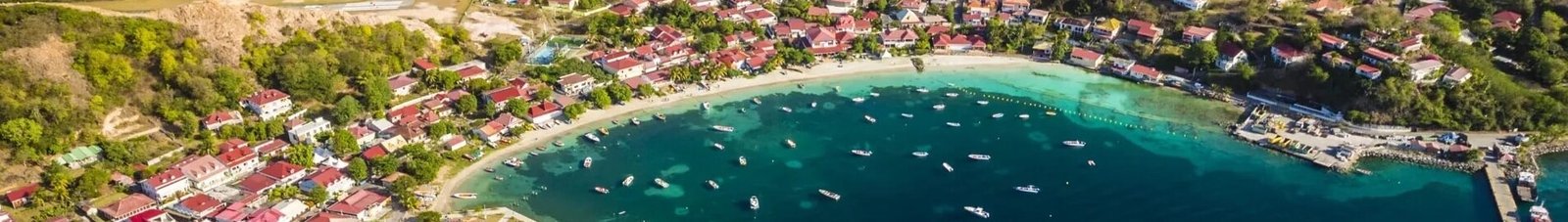 Fort-de-France – Les Saintes : transfert en hélicoptère